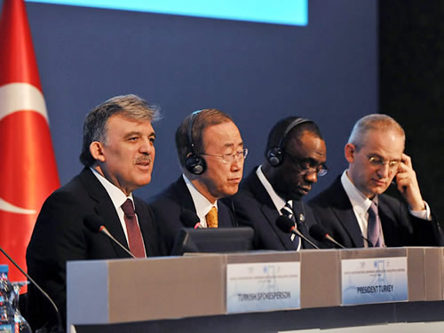 “Yapısal Problemler Çözülmezse Dünya Büyük Bir Tehlike İle Karşı Karşıya Kalacak”